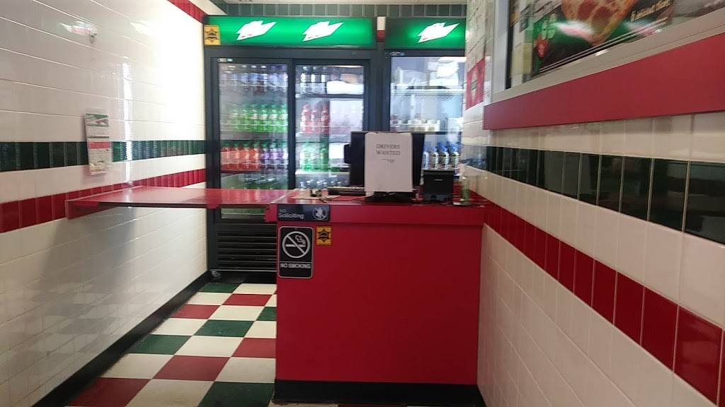 Jets Pizza | meal delivery | 24335 Plymouth Rd, Redford Charter Twp, MI 48239, USA | 3135335323 OR +1 313-533-5323