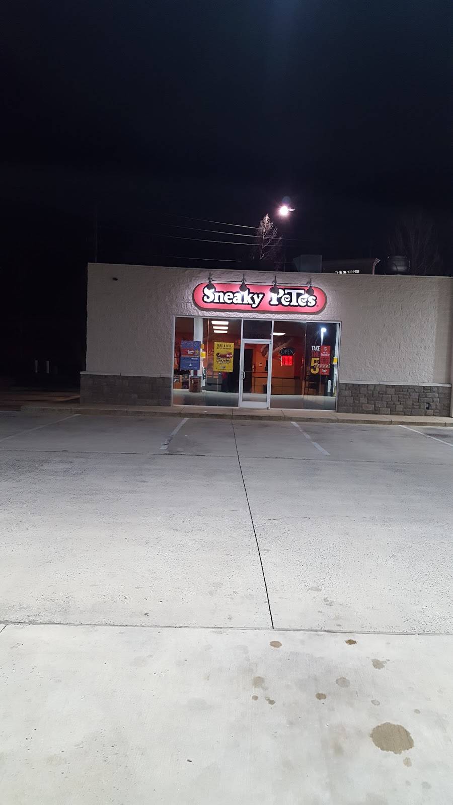 Sneaky Petes Hotdogs | restaurant | 7200 Gadsden Hwy, Trussville, AL 35173, USA | 2056610294 OR +1 205-661-0294