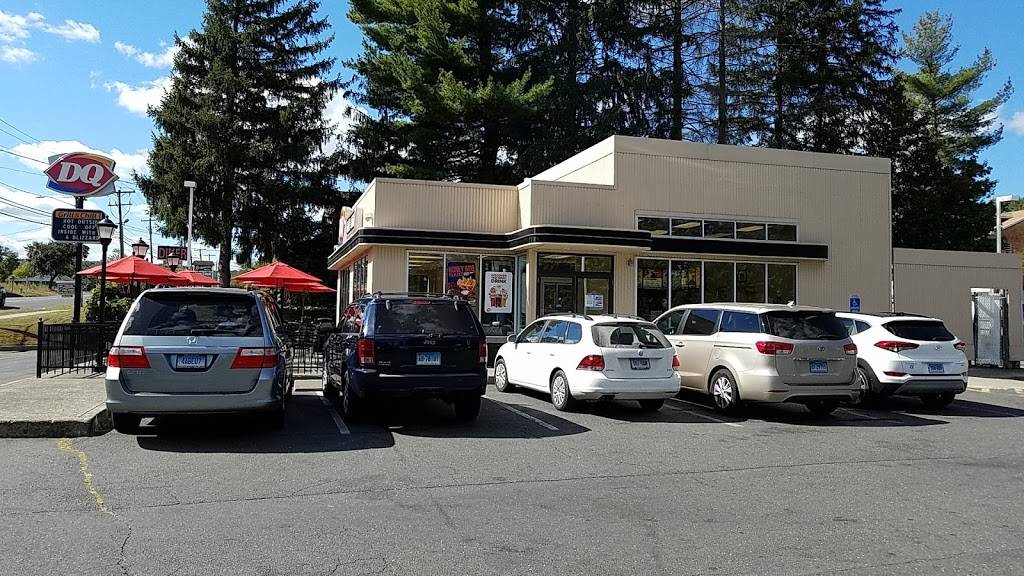 Dairy Queen | restaurant | 1731 Meriden-Waterbury Turnpike, Milldale, CT 06467, USA | 8606215735 OR +1 860-621-5735
