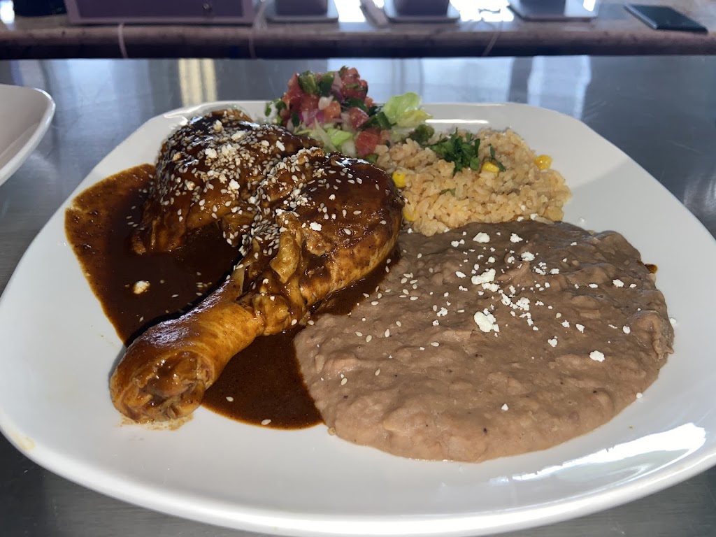 Aceituno’s | restaurant | 2709 Broadway Avenue J, Galveston, TX 77550, USA | 4099744213 OR +1 409-974-4213