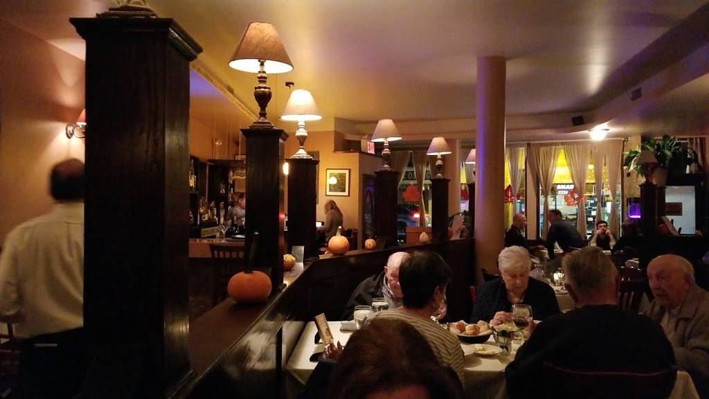 Livorno | restaurant | 79 Atlantic Ave, Lynbrook, NY 11563, USA | 5164394881 OR +1 516-439-4881