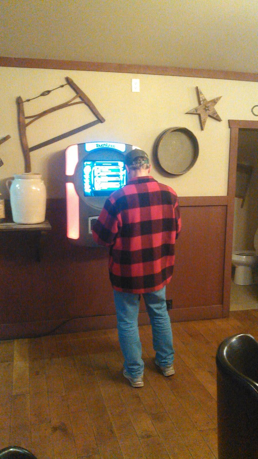 Silver Dollar | restaurant | W8866 County N, Thorp, WI 54771, USA | 7156693241 OR +1 715-669-3241