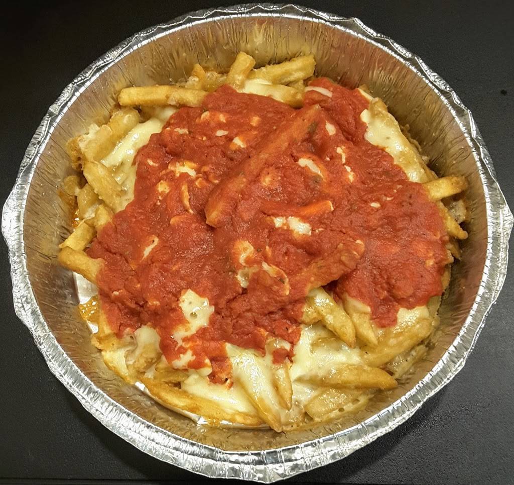 Vic & Deans Pizzeria Grill | restaurant | 409 W Wayne Ave, Wayne, PA 19087, USA | 6102250025 OR +1 610-225-0025