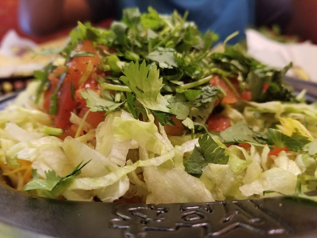 Moes Southwest Grill | restaurant | 4046 E 53rd St, Davenport, IA 52807, USA | 5633550569 OR +1 563-355-0569