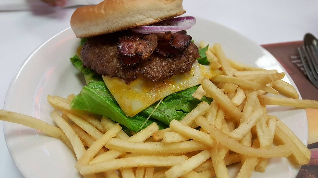 Steak n Shake | restaurant | 6728 Colonnade Ave, Melbourne, FL 32940, USA | 3216379445 OR +1 321-637-9445