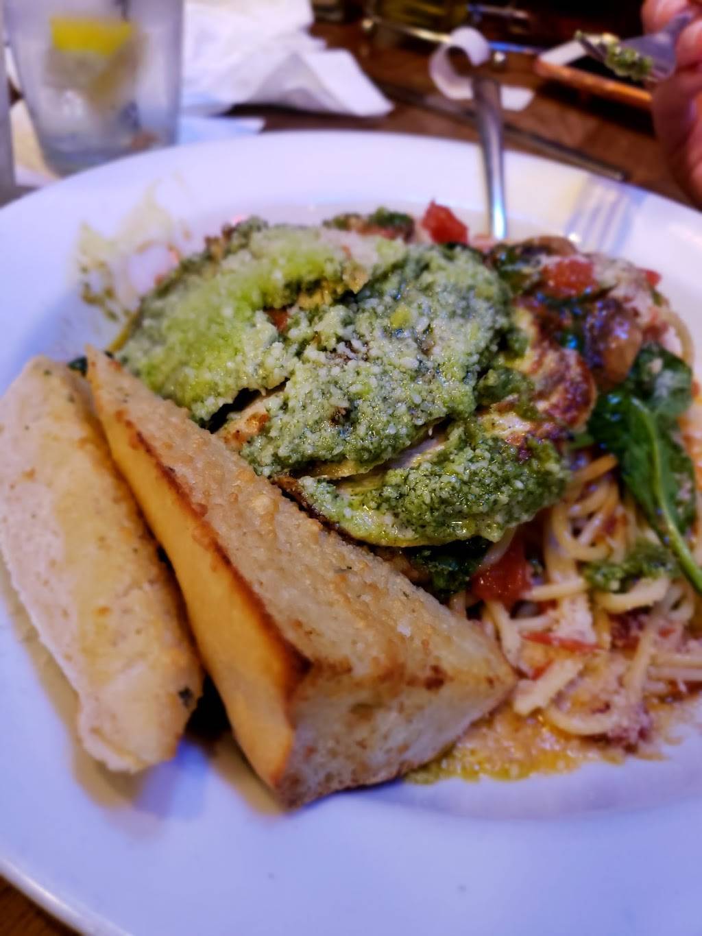 Rusty Bucket Restaurant and Tavern | restaurant | 6726 Perimeter Loop Rd, Dublin, OH 43017, USA | 6148892594 OR +1 614-889-2594