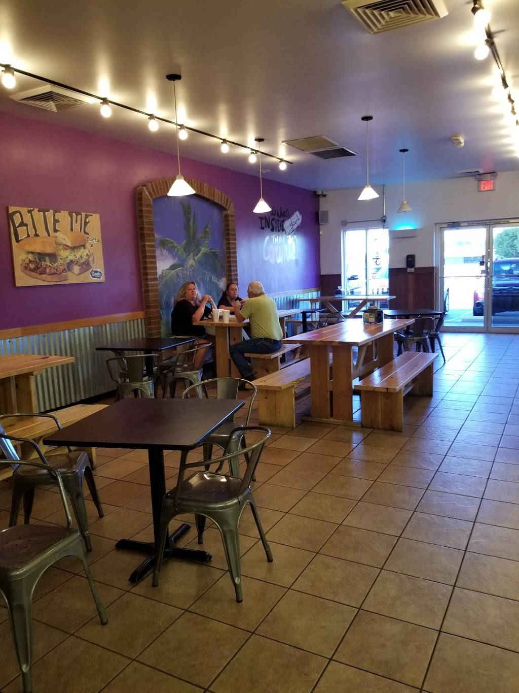 The Tamale Place | restaurant | 1155 E Stop 11 Rd, Indianapolis, IN 46227, USA | 3173008748 OR +1 317-300-8748