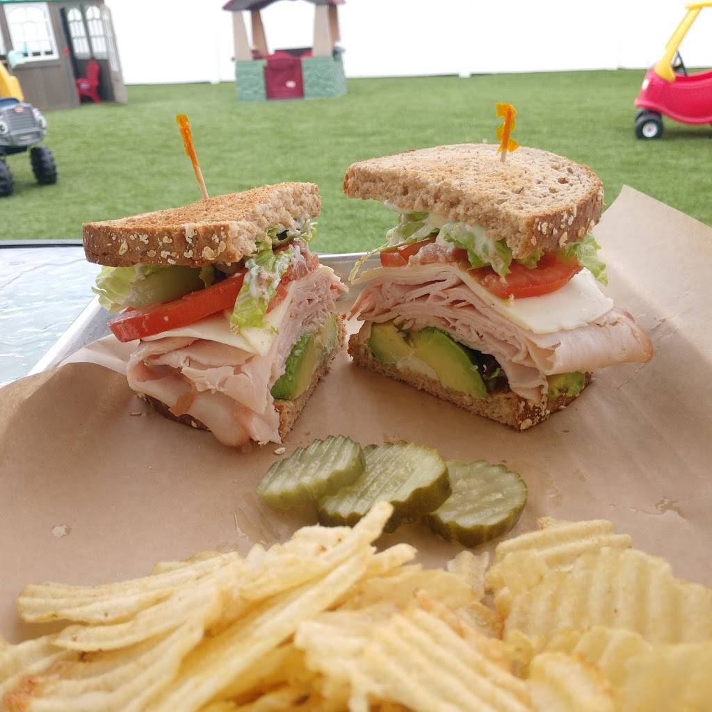 Islander Sandwich Co | restaurant | 1831 Golden Eagle Way Suite 29, Fleming Island, FL 32003, USA | 9043758398 OR +1 904-375-8398