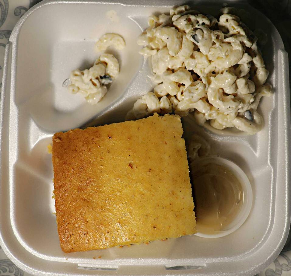 Red Bee Bbq | restaurant | 750 Stony Point Rd, Santa Rosa, CA 95407, USA | 7075416536 OR +1 707-541-6536