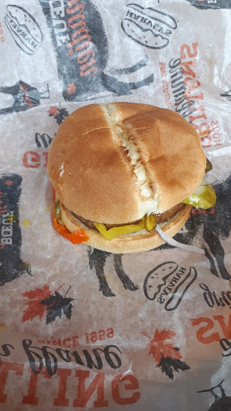 Harveys | restaurant | 5844 Malden Rd S, Windsor, ON N9H 1S4, Canada | 2262162566 OR +1 226-216-2566