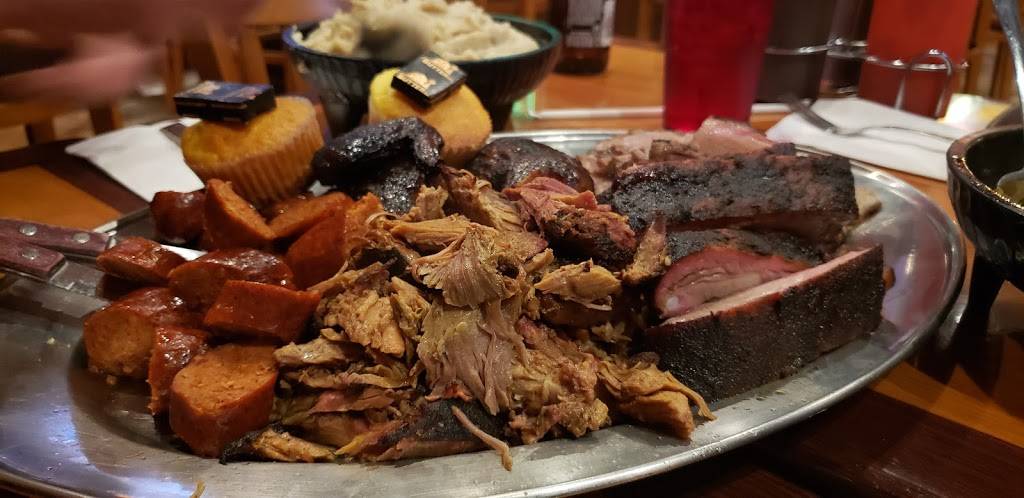 Sids Smokehouse | restaurant | 10110 Soquel Dr, Aptos, CA 95003, USA | 8316622227 OR +1 831-662-2227