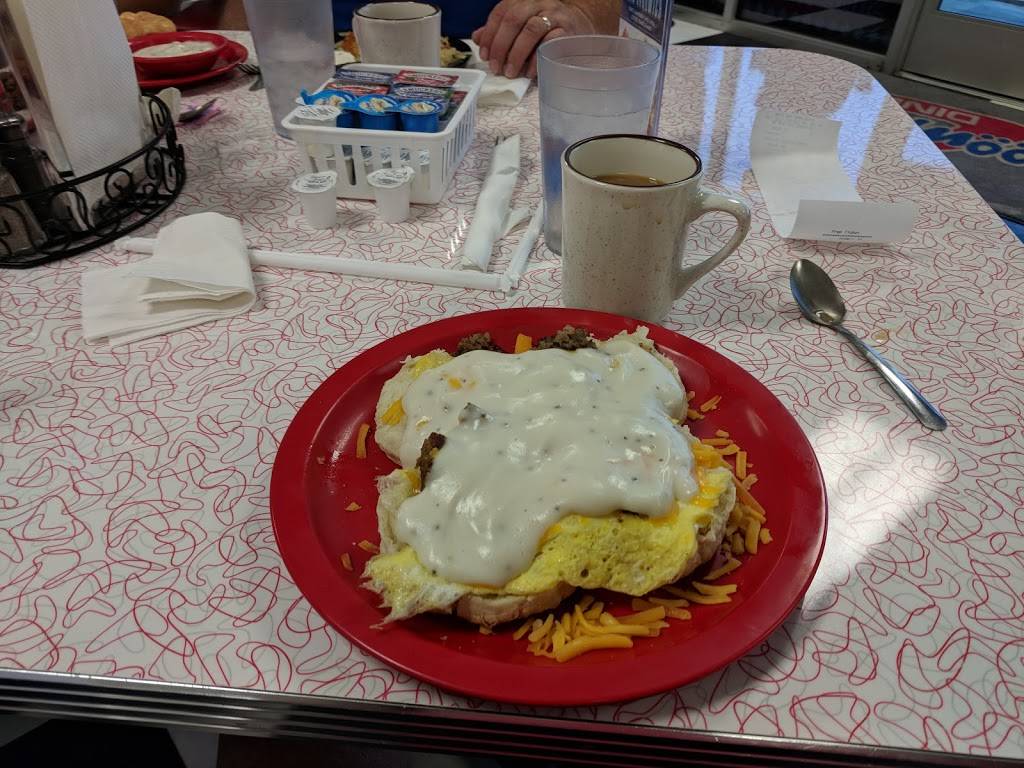 Boomarang Diner | restaurant | 372 Bryan Dr, Durant, OK 74701, USA | 5807455622 OR +1 580-745-5622