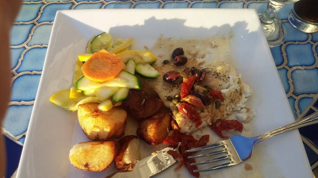 Blu At The Lakehouse Restaurant and Bar | restaurant | 825 S Lake Blvd, Mahopac, NY 10541, USA | 8456215200 OR +1 845-621-5200