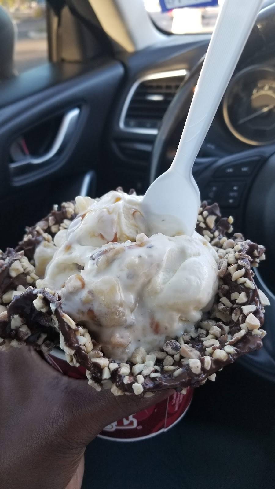 Cold Stone Creamery | bakery | 2970 E Germann Rd suite 5, Chandler, AZ 85286, USA | 4808211570 OR +1 480-821-1570