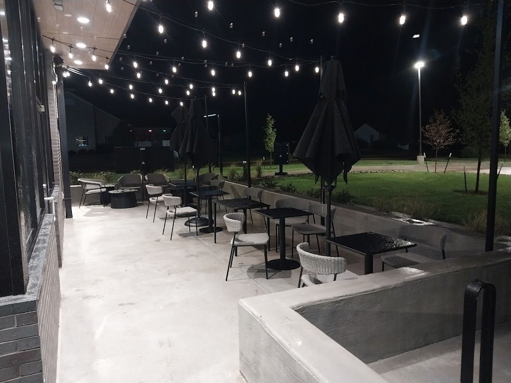 Starbucks | cafe | 3512 10th St, Great Bend, KS 67530, USA | 6206039010 OR +1 620-603-9010