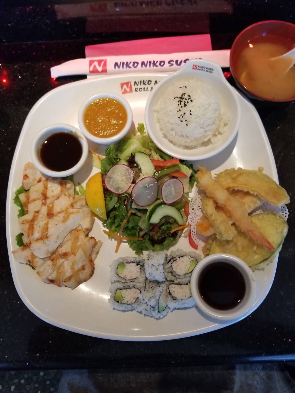 Niko Niko Sushi | restaurant | 8457 Santa Monica Blvd, West Hollywood, CA 90069, USA | 3236546200 OR +1 323-654-6200