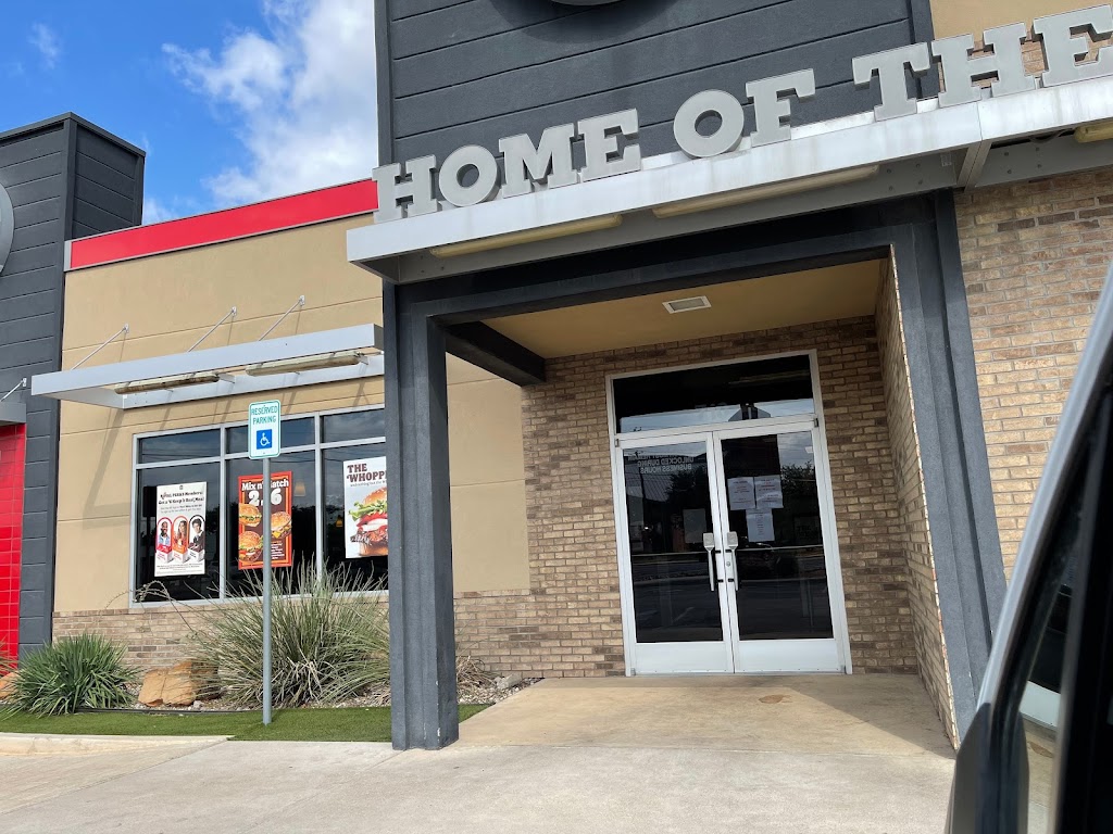 Burger King | restaurant | 710 Andrews Hwy, Midland, TX 79701, USA | 4326850991 OR +1 432-685-0991