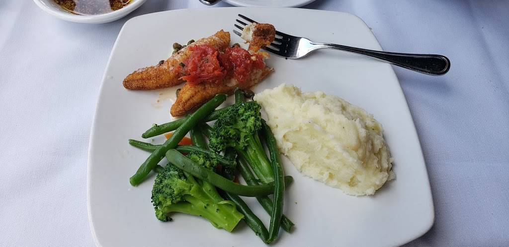 Ciao Amicis | restaurant | 217 W Main St, Brighton, MI 48116, USA | 8102279000 OR +1 810-227-9000