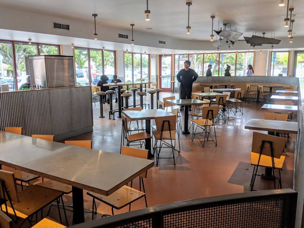 Chipotle Mexican Grill | restaurant | 10385 S De Anza Blvd, Cupertino, CA 95014, USA | 4082525421 OR +1 408-252-5421