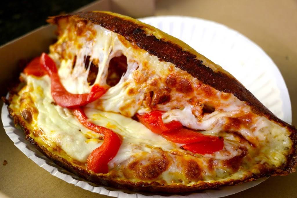 La Masrrikita Pizzeria | restaurant | 9101 W Okeechobee Rd, Hialeah Gardens, FL 33016, USA | 3058229281 OR +1 305-822-9281