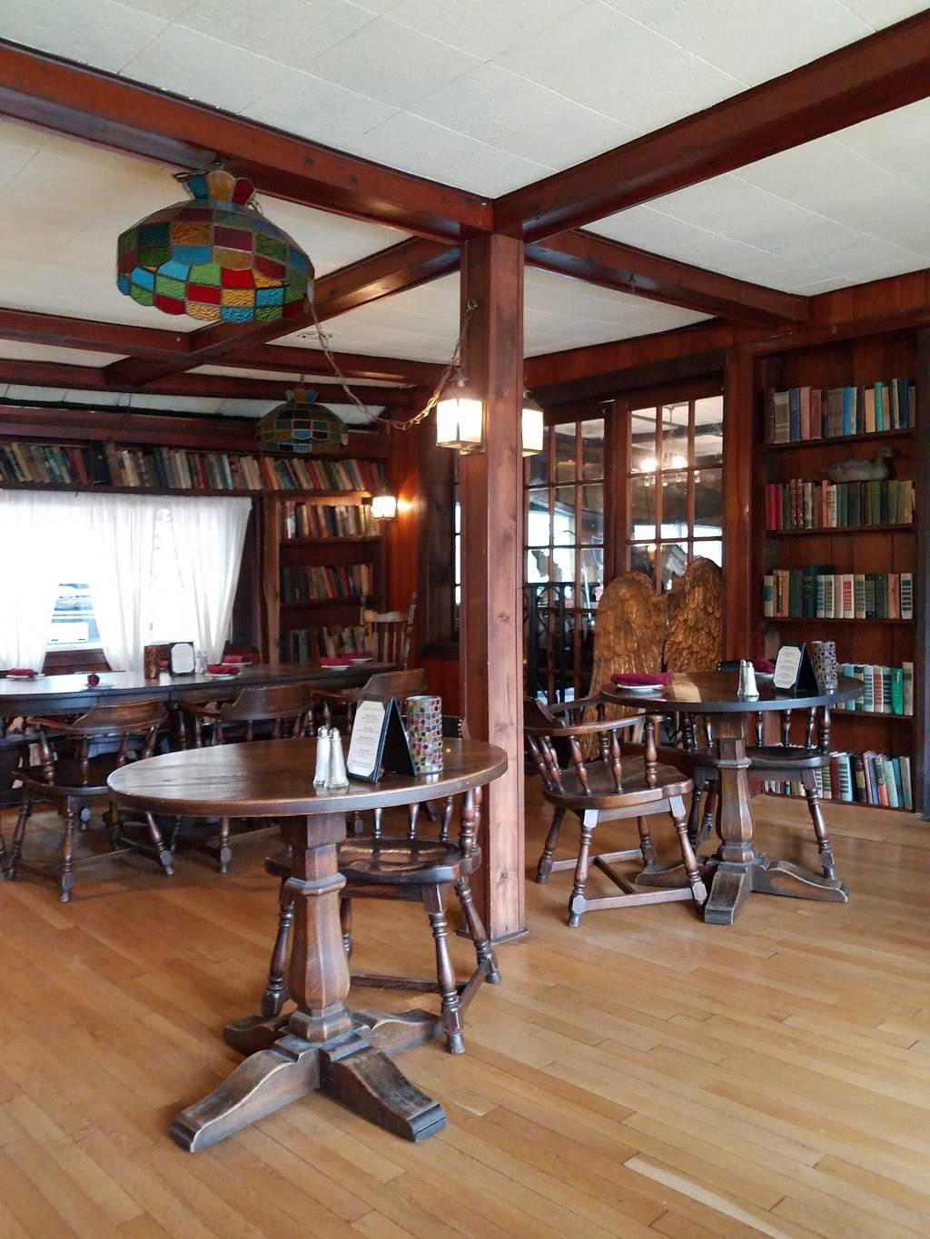 Backwater Grille | restaurant | 42 Queechy Lake Dr, Canaan, NY 12029, USA | 5187810199 OR +1 518-781-0199