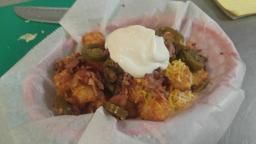 Crimson & Brews | night club | 925 Iowa St Q, Lawrence, KS 66044, USA | 7858413808 OR +1 785-841-3808