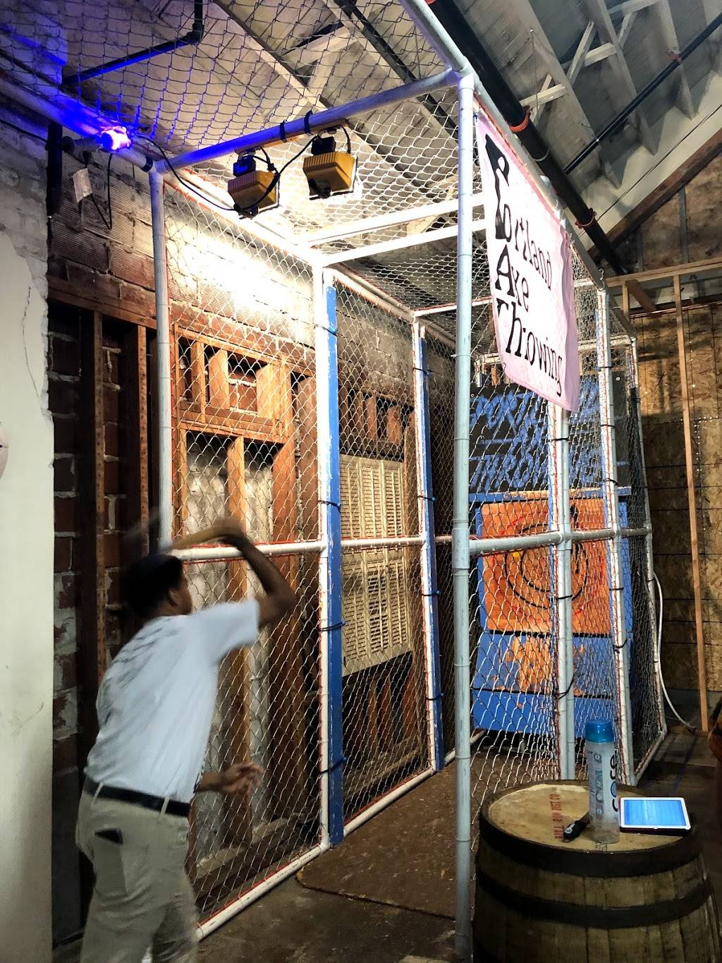 StormBreaker Brewing St. Johns | restaurant | 8409 N Lombard St, Portland, OR 97203, USA | 9712551481 OR +1 971-255-1481