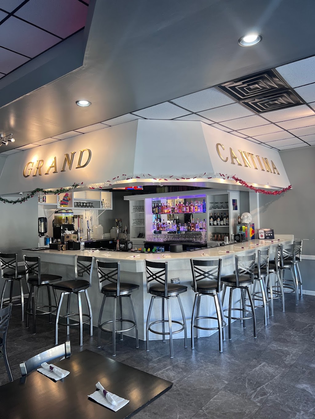 Grand Cantina | restaurant | 2409 Acton Rd, Vestavia Hills, AL 35243, USA | 2054601117 OR +1 205-460-1117