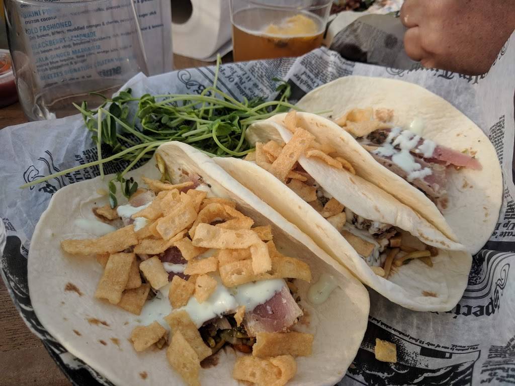 Breezes Dock Bar & Grill | restaurant | 5724 U.S. 9, Tuckerton, NJ 08087, USA | 6092960372 OR +1 609-296-0372