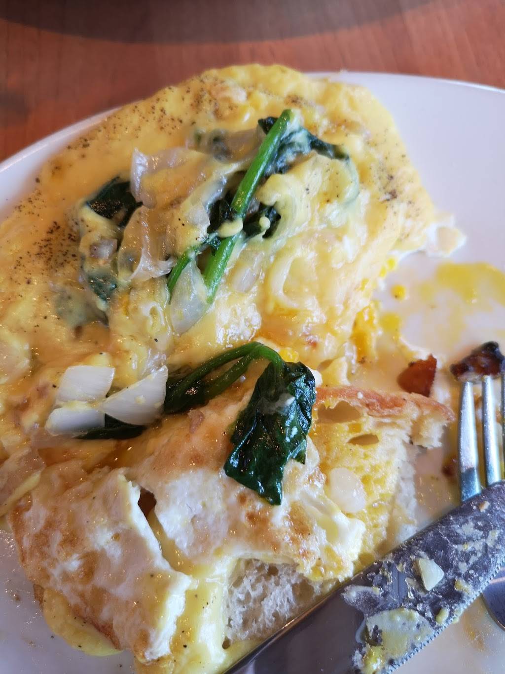 Sunset Grill | restaurant | 1005 Lansdowne St W #2, Peterborough, ON K9K 8N2, Canada | 7057490222 OR +1 705-749-0222