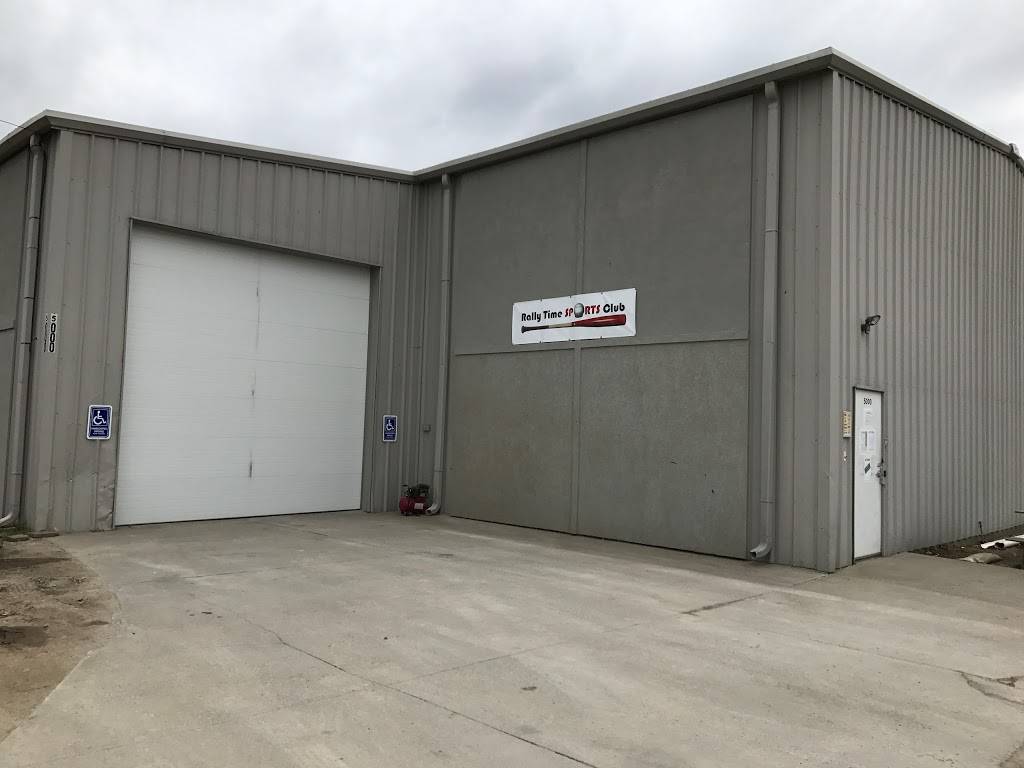 Rally Time Sports Club | meal takeaway | 5000 NE 12th Ave, Pleasant Hill, IA 50327, USA | 5152652902 OR +1 515-265-2902