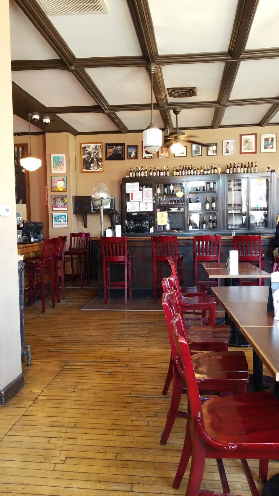 Irish Rose Saloon | restaurant | 519 E State St, Rockford, IL 61104, USA | 8159640480 OR +1 815-964-0480