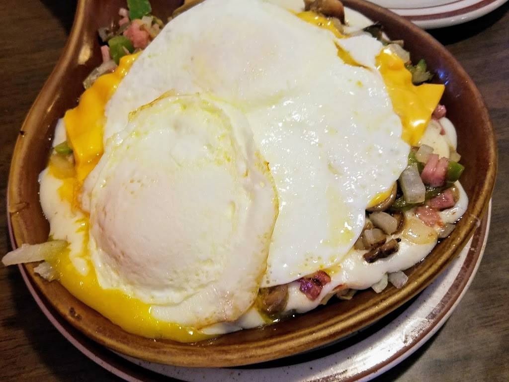 Alis Pantry Family Restaurant | restaurant | 104 N Mccoy St, Granville, IL 61326, USA | 8153396575 OR +1 815-339-6575