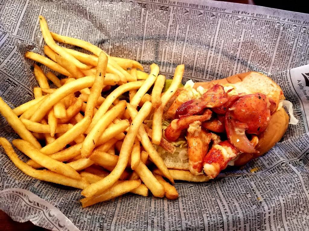 Beach Burgers And Brew | restaurant | 136 Main St, Seal Beach, CA 90740, USA | 5624302330 OR +1 562-430-2330