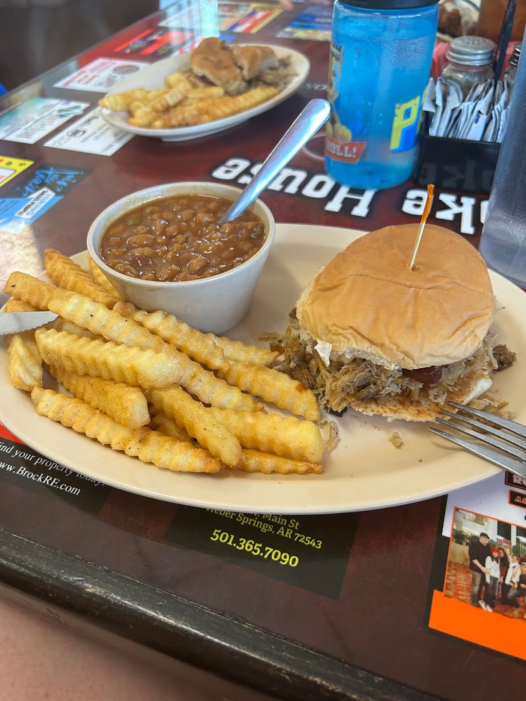 Smoke House Restaurant | restaurant | 701 W Main St, Heber Springs, AR 72543, USA | 5013627733 OR +1 501-362-7733