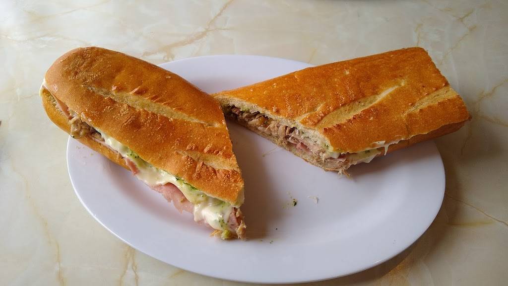 Sabores De Mi Tierra | restaurant | 247 Niagara St, Buffalo, NY 14201, USA | 7163227179 OR +1 716-322-7179