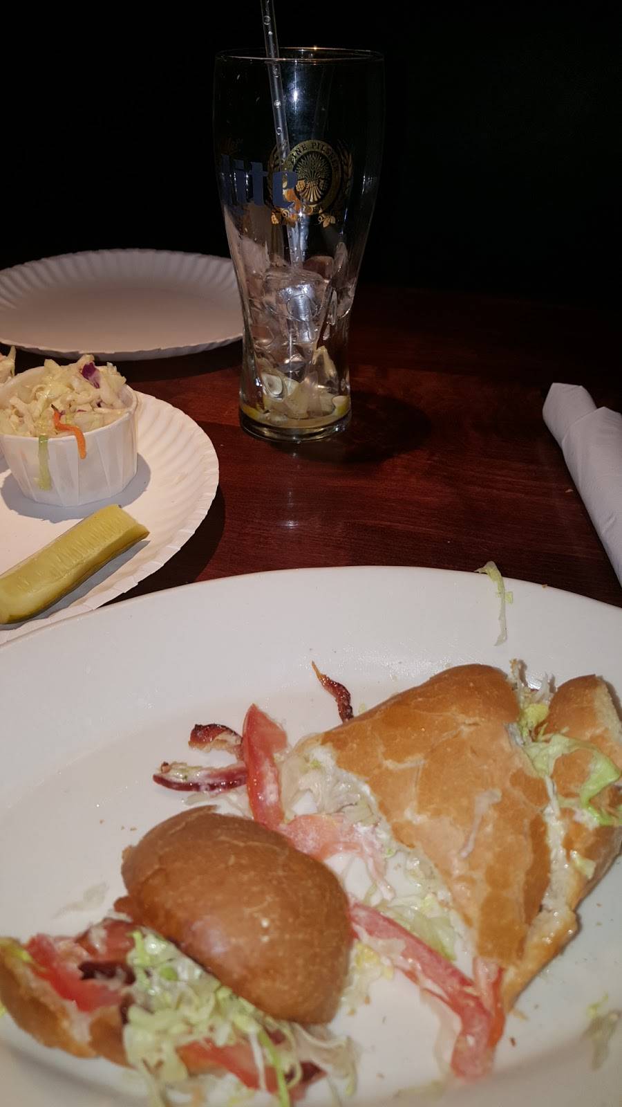 Willows Pizza & Restaurant | restaurant | 740 Broadway, South Portland, ME 04106, USA | 2077997511 OR +1 207-799-7511