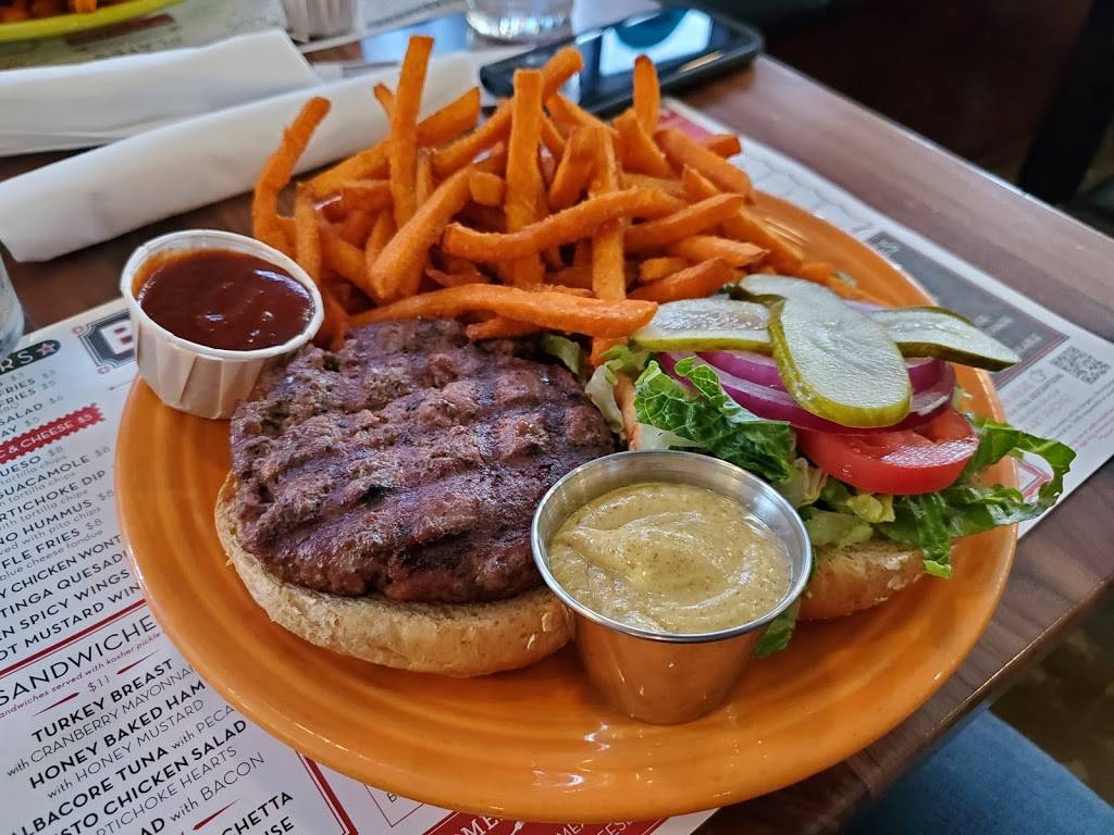 Barnabys Cafe | cafe | 1801 Binz St, Houston, TX 77004, USA | 7138741454 OR +1 713-874-1454