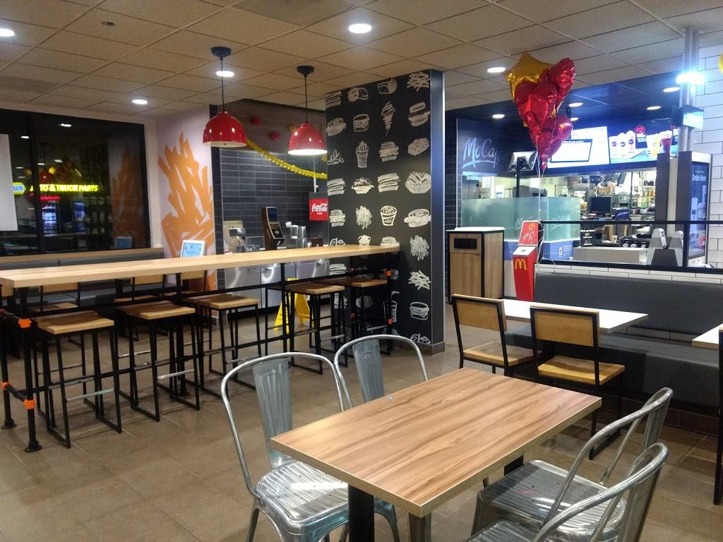 McDonalds | cafe | 5090 Commercial St SE, Salem, OR 97306, USA | 5033916641 OR +1 503-391-6641