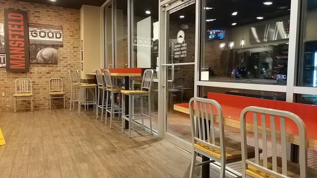 Pizza Hut | restaurant | 640 W Debbie Ln #150, Mansfield, TX 76063, USA | 8174731108 OR +1 817-473-1108