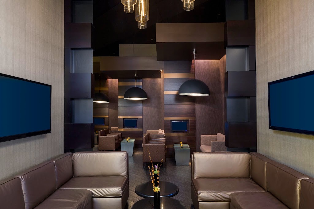 Vitascope Hall | night club | 601 Loyola Ave, New Orleans, LA 70113, USA | 5045611234 OR +1 504-561-1234