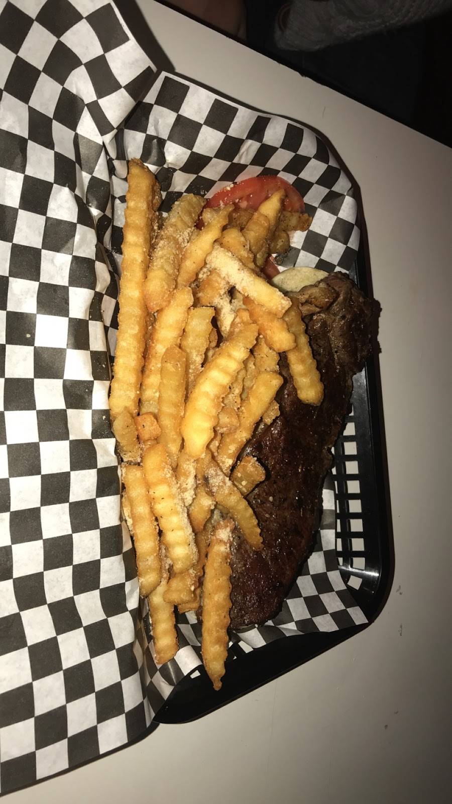 Neighborhood Bar and Grill | restaurant | 3964 Lockport Rd, Niagara Falls, NY 14305, USA | 7163712203 OR +1 716-371-2203