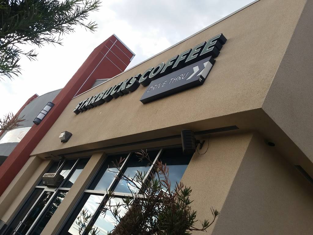 Starbucks | cafe | 12 S Main St, Porterville, CA 93257, USA | 5597821492 OR +1 559-782-1492