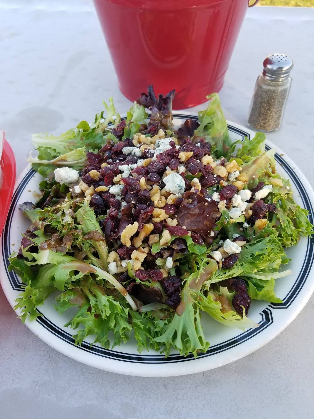 Louies Place Saloon and Grill | restaurant | 30048 Yosemite Blvd, La Grange, CA 95329, USA | 2098532050 OR +1 209-853-2050