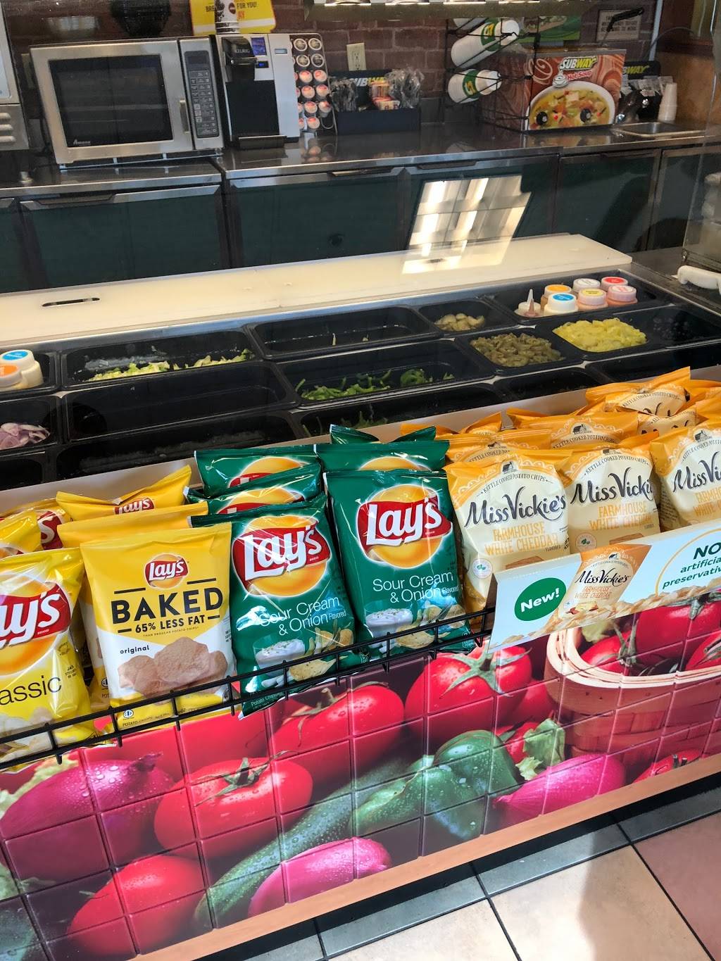 Subway | restaurant | 3930 Pembroke Rd, Pembroke Park, FL 33023, USA | 9549854253 OR +1 954-985-4253