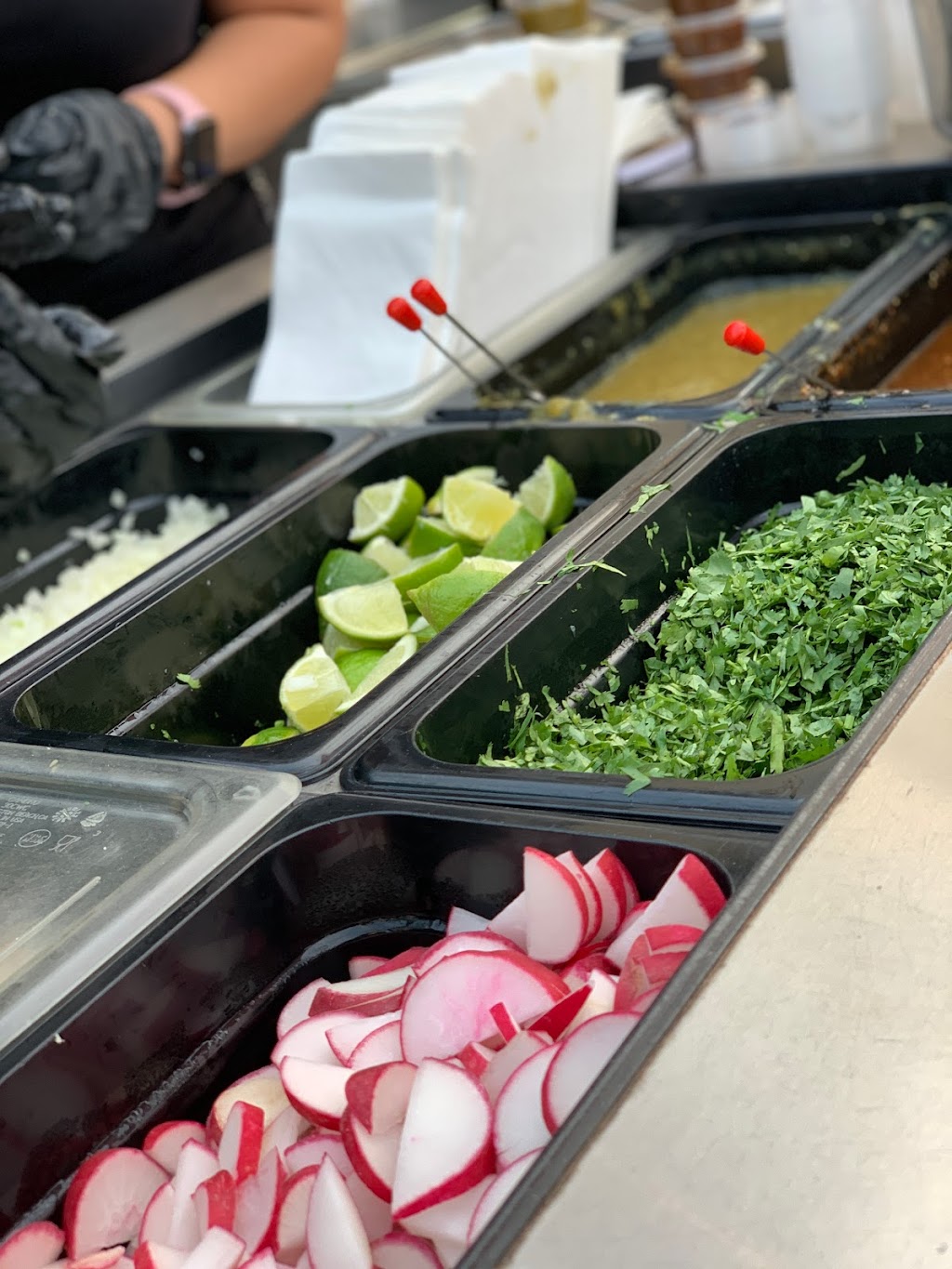 Taco SAAS | restaurant | 10300 Rush St, South El Monte, CA 91733, USA | 6267581577 OR +1 626-758-1577