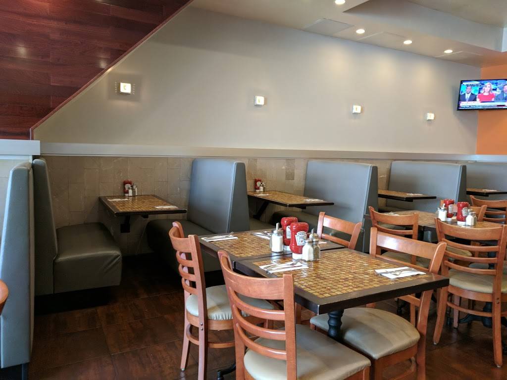 Good Eats Diner | restaurant | 69-32 Grand Ave, Maspeth, NY 11378, USA | 7184782420 OR +1 718-478-2420