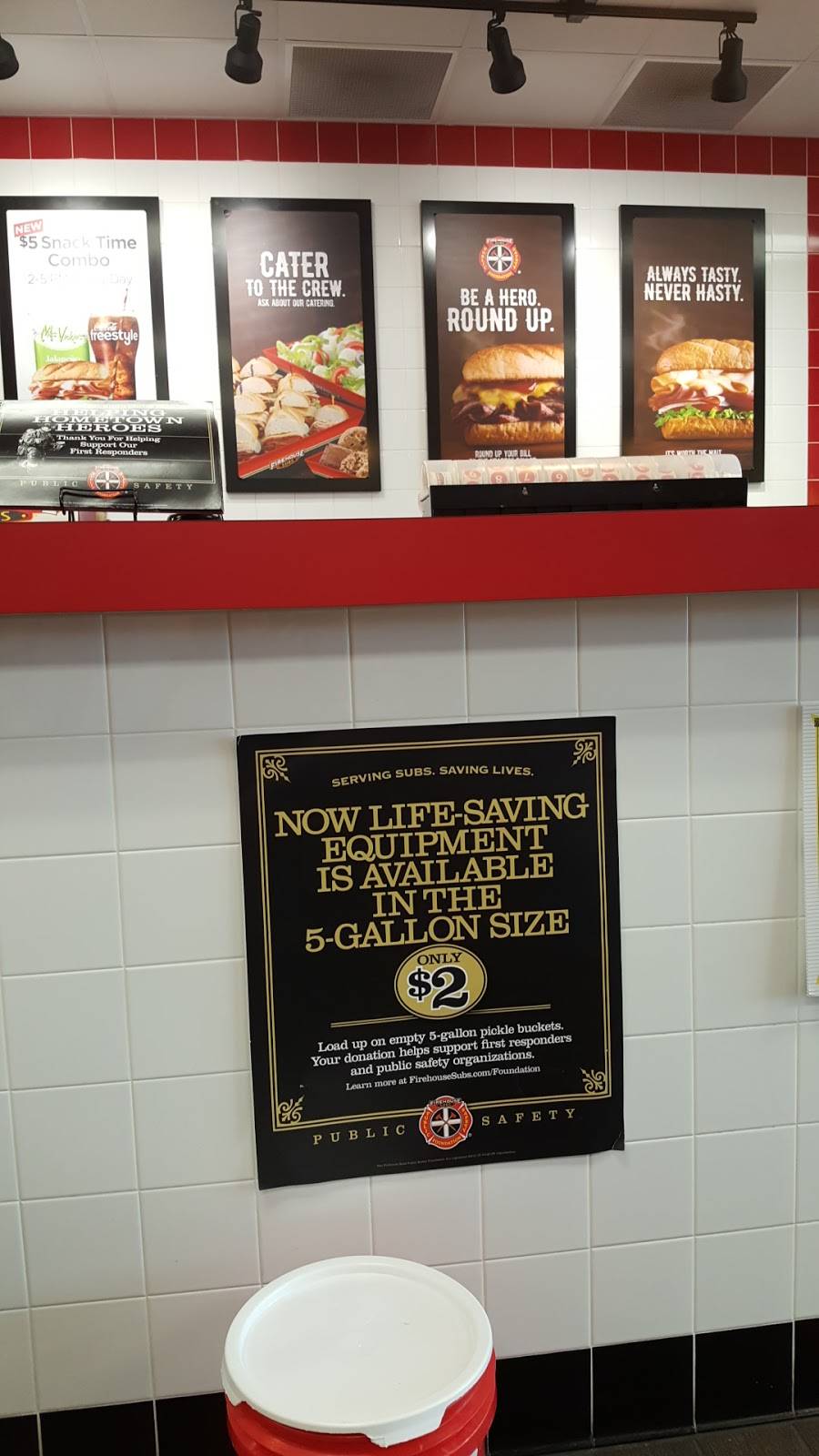 Firehouse Subs Yager Place | restaurant | 1220 E 23rd St Ste 200, Fremont, NE 68025, USA | 4028164454 OR +1 402-816-4454