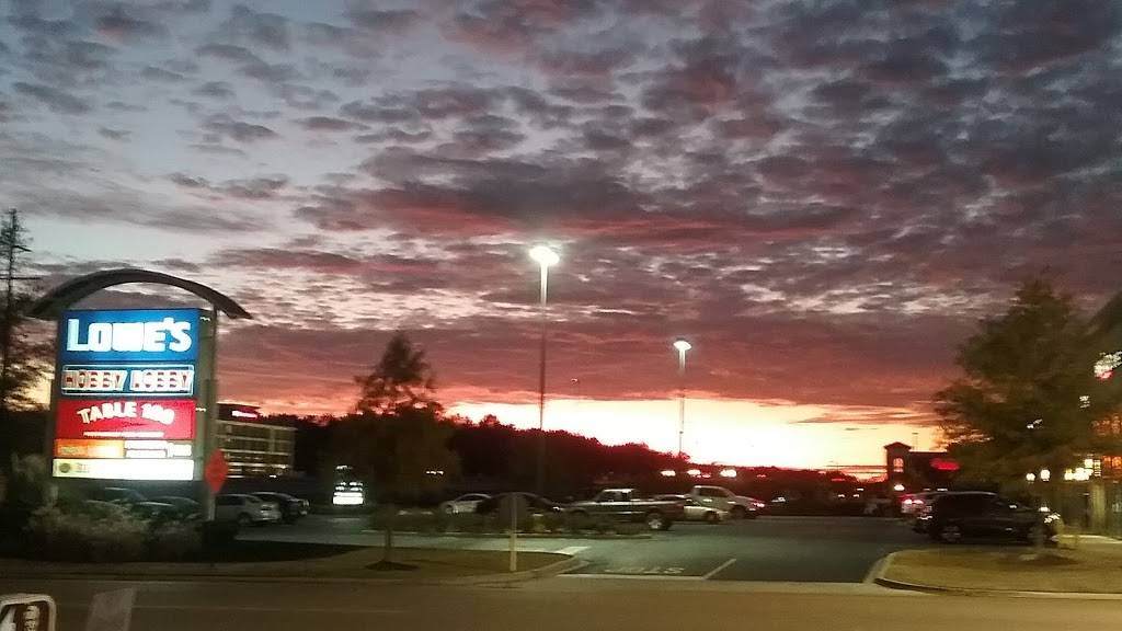 KFC | restaurant | 203 Ridge Way, Flowood, MS 39232, USA | 6019192155 OR +1 601-919-2155