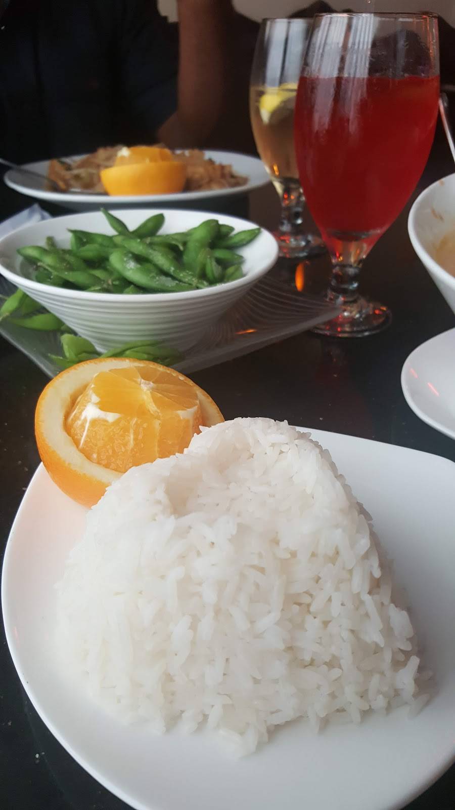 East Moon | restaurant | 6107 Highbridge Rd, Bowie, MD 20720, USA | 3018054988 OR +1 301-805-4988